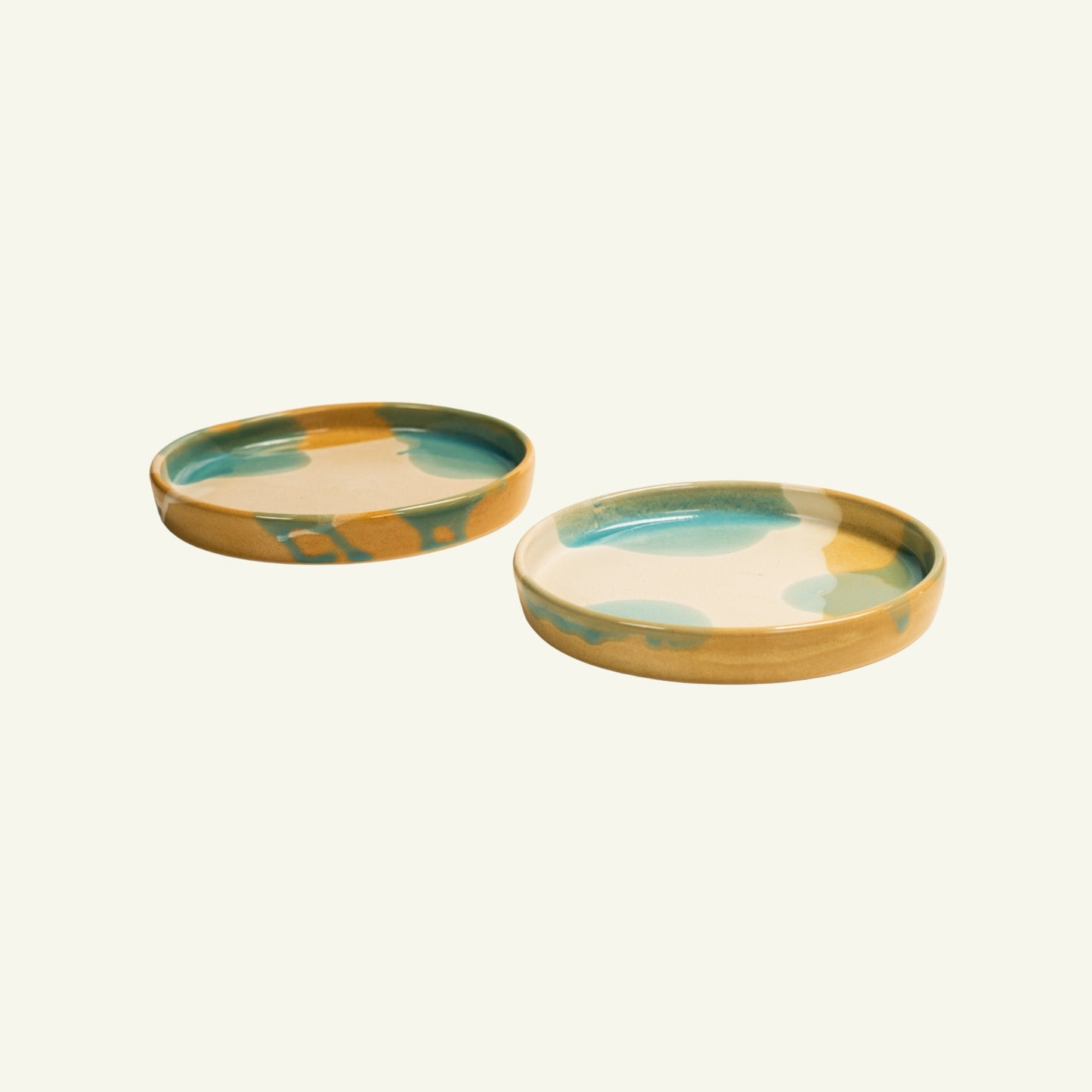 Tall Edge Quarter Plate