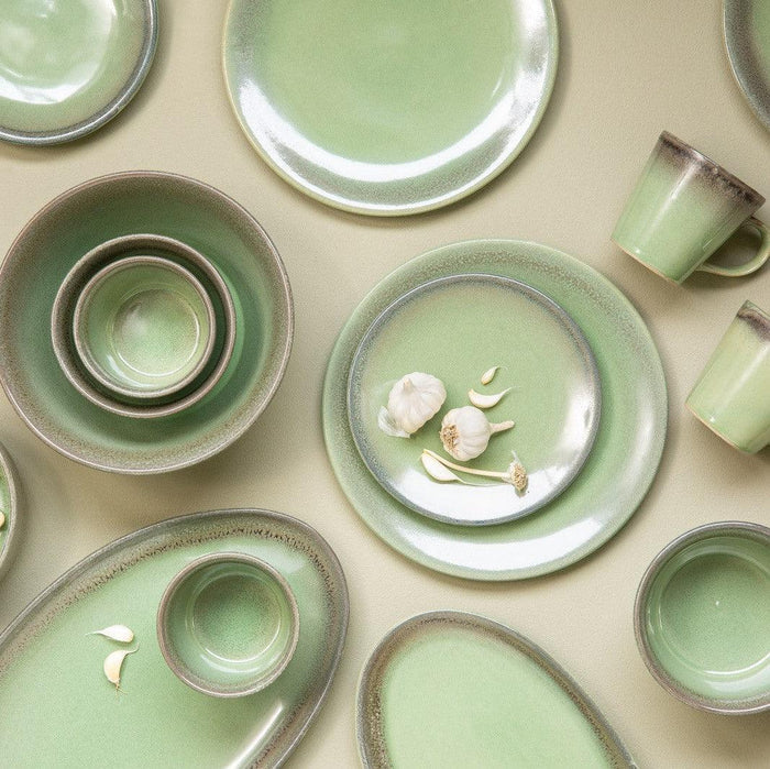 Plane Shaded Dinner Set