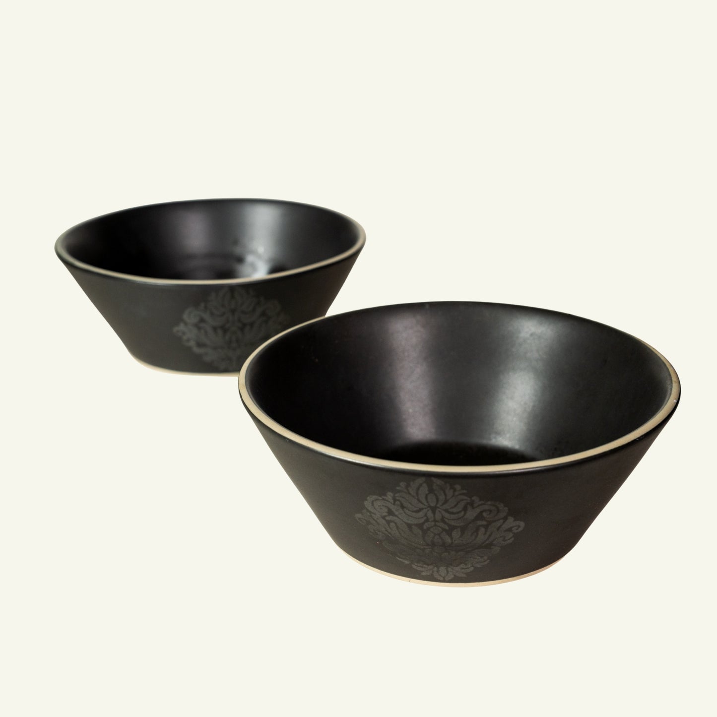 Tapered Out Edge Family Portion Bowl